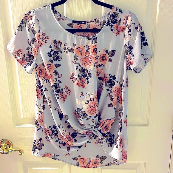 Stitch Fix West Kei knotted blouse - Picture 2 of 6